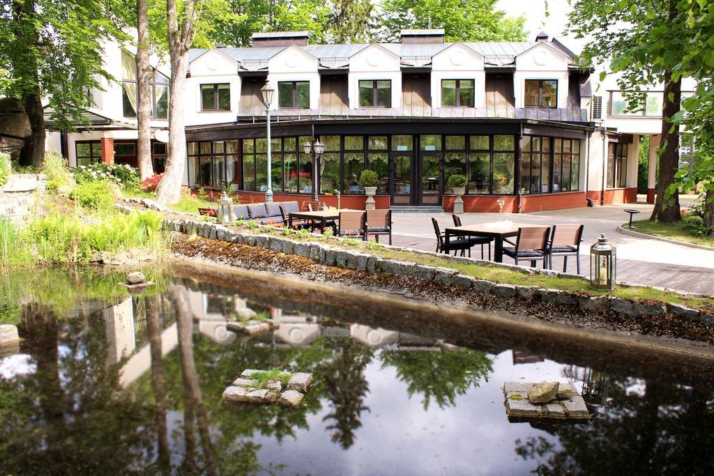 Hotel Szrenicowy Dwor 斯克拉斯卡波伦巴 外观 照片